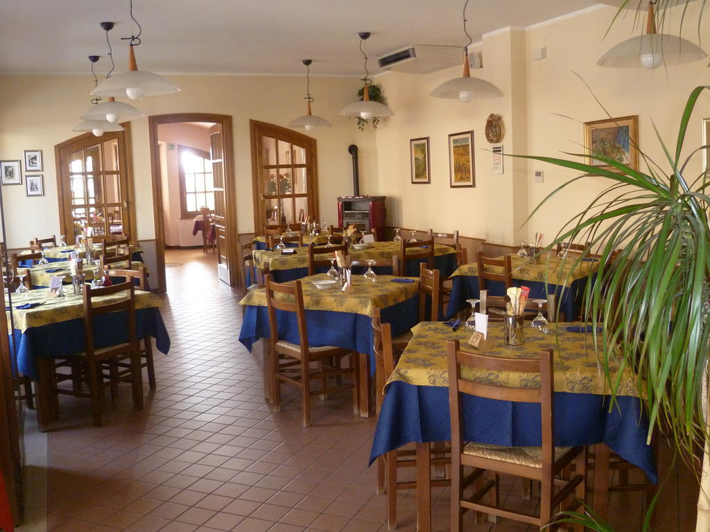 Hotel Da Si-Si Gemona del Friuli Luaran gambar